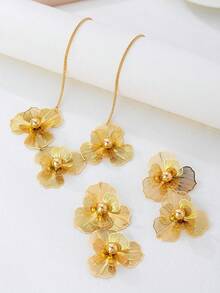 Vintage Metallic Gold Textured Floral Pendant Earrings | Hypoallergenic & Lightweight Design | Perfect For Daily Wear, Parties, Holidays, And Special Occasions | Timeless Elegance For Women | Thoughtful Gift For Loved Ones - 黃金-3 - 查看 2
