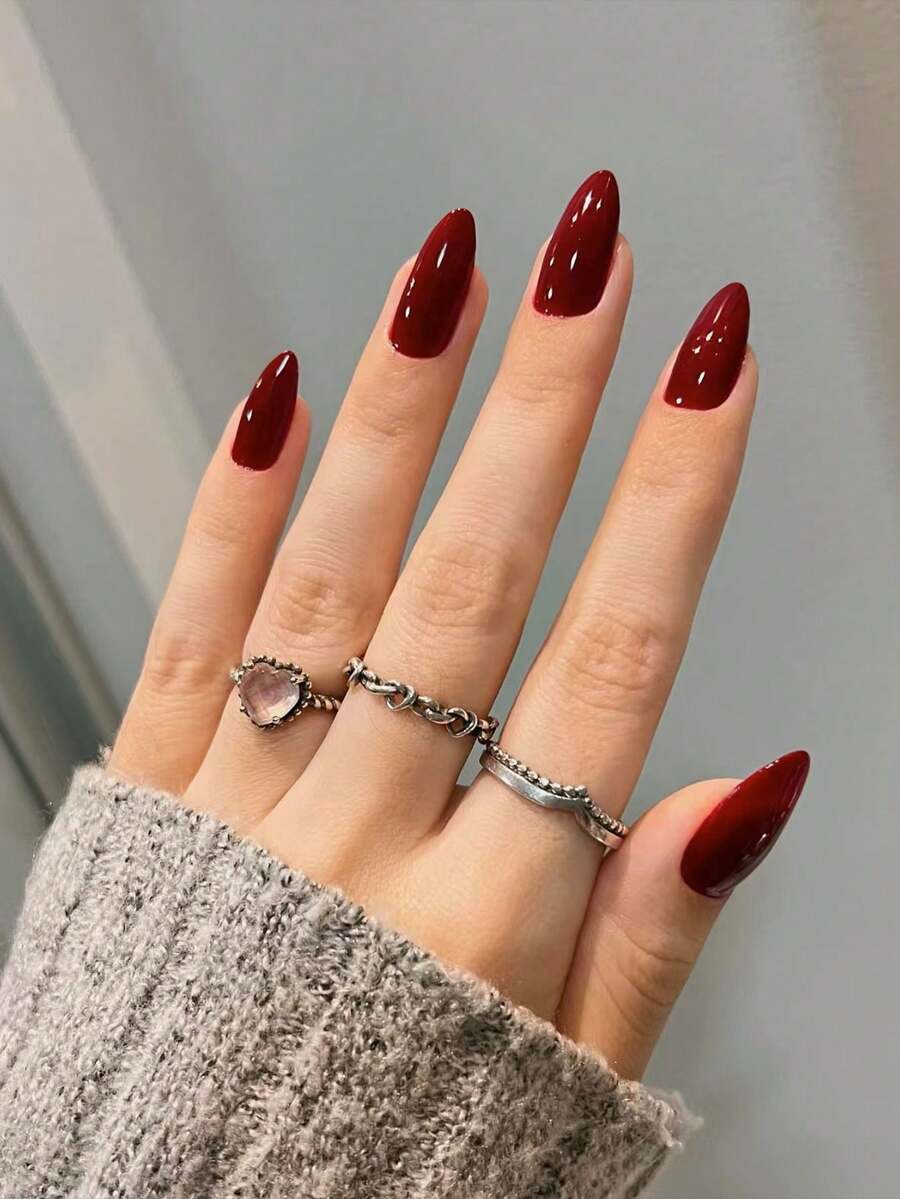 30 piezas de pegatinas de uñas en color rojo vino brillante con punta, de tamaño mediano para un ajuste perfecto, de material acrílico, que incluye 1 pieza de gel de gelatina y 1 lima de uñas. Este set de pegatinas de uñas de color púrpura-rojo de estilo de Oriente Medio es adecuado para que las mujeres y las niñas lo usen para el uso diario, el trabajo, el estudio y las fiestas. Suministros para uñas - Multicolor - Ver 1
