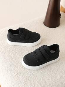 1 Pair Kids Shoes, New Spring/Autumn Boys Sports Shoes Girls Casual Sneakers Soft Sole Toddler Shoes - Black - View 2