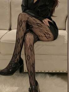 جوارب نسائية سوداء من الشبك المزخرف بالورود، عصرية، جذابة، رجعية، مخففة للوزن، خفيفة الوزن، مناسبة لجميع الفصول، مثالية للارتداء اليومي - متعدد الألوان - مشاهدة 2