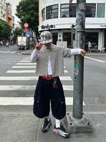 黑白条纹赛车风格字母印花复古美式街头休闲男士短袖衬衫，适合夏季日常穿着 - 彩色 - 查看 4