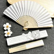 定制优雅折叠手扇套装（1/10/30套），包含扇子、亚麻绳、感谢卡和礼品袋。新娘竹扇套装，适合作为伴娘礼物和婚礼装饰，也适用于派对和活动。 - 彩色 - 查看 5