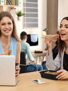 30pcs Covered Meal Containers, 750ml Microwave , 2 Styles (Random Delivery), Disposable Lunch Boxes, PP Material, Stackable, Freezer & Dishwasher , Suitable For Home Kitchen, Restaurant Takeout, Picnic, Kitchen Supplies