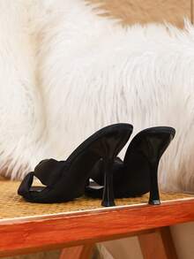 Giày sandal cao gót mũi nhọn gợi cảm dành cho nữ cỡ lớn, kiểu dáng thường ngày, thanh lịch, đa năng, phù hợp cho các bữa tiệc và trang phục mùa xuân hè. - màu đen - Xem 8