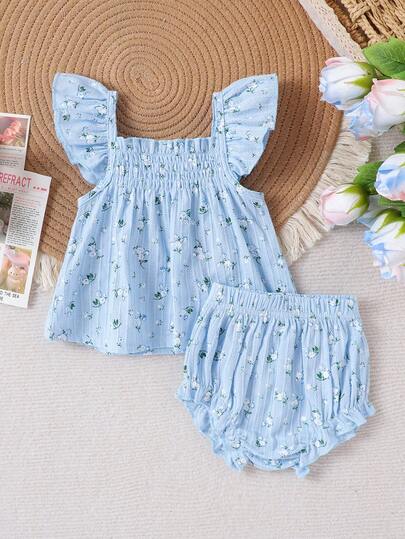 女婴碎花荷叶袖上衣+哈伦裤套装，轻盈乡村风夏季装扮