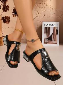 女士低跟粗跟凉鞋，舒适室内/室外休闲时尚拖鞋，适合春、夏、秋季穿着，时尚的套脚凉鞋，可搭配连衣裙，适合海滩、度假等场合。 - 黑色 - 查看 4