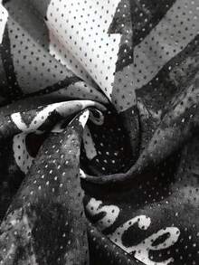 Áo thun nam cổ chữ V in chữ phối màu tương phản, dáng rộng, thoáng khí, thích hợp cho mùa xuân/hè. - Nhiều màu - Xem 5