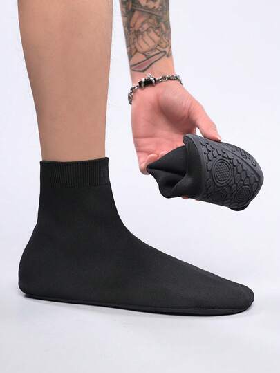 Men's Breathable Mesh Lightweight Comfortable Indoor Gym Sports Shoes, Outdoor Trekking Shoes, Beach Surfing Swimming Shoes