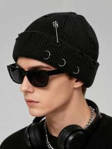 Novo Gorro de Malha Rasgado de Outono/Inverno, Boné de Estilo Streetwear Unissex, Gorro de Malha Versátil, Gorro de Malha com Buraco de Corrente Estilo Europeu e Americano, Gorro Quente Unissex para Uso Externo, Gorro de Top Plano, Gorro Redondo de Cor Sólida - Multicolorido - Visão 3