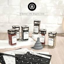 Miorkly 12/24/35 carré bocaux à épices, 120ml bocaux à épices avec inserts d'appliqueurs, bocaux à épices avec couvercles à visser - hermétiques, en verre d'acier inoxydable, comprennent des entonnoirs, des étiquettes et des stylos - bocaux à épices - rangements d'épices, cuisine, bocal à épices en verre, organisateur d'épices de cuisine, décorations d'automne, Noël