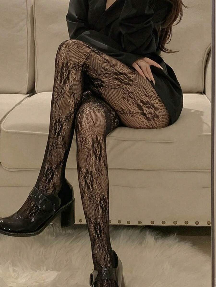 جوارب نسائية سوداء من الشبك المزخرف بالورود، عصرية، جذابة، رجعية، مخففة للوزن، خفيفة الوزن، مناسبة لجميع الفصول، مثالية للارتداء اليومي - متعدد الألوان - مشاهدة 1