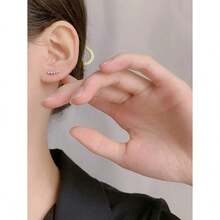 1pair Small Cubic Zirconia Inlaid Meteor Shaped Minimalist Curved Stud Earrings - Antique Silver - View 4