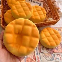 1 件装柔软面包吐司慢回弹玩具，创意柔软挤压减压玩具，生日、节日、圣诞节可爱礼物