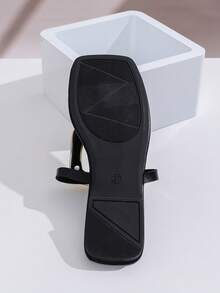 新款夏季女式時尚方頭開口平底涼鞋，配有金色塑料扣和腳趾環的休閒拖鞋 - 黑色 - 查看 12