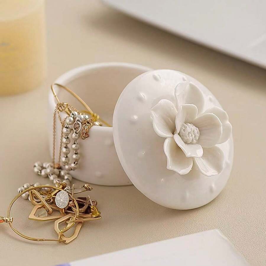 Hộp đựng trang sức bằng gốm thủ công duyên dáng với họa tiết hoa - Lý tưởng để trang trí và cất giữ trang sức trên bàn trang điểm, trang trí phòng trang điểm. - trắng - Xem 1