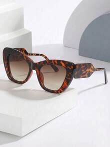 1pc Tortoiseshell Frame Irregular Fashion Glasses, Tortoiseshell Patterned Frame, Gradient Gray Lenses, Oversized One-Piece Frame Design, Retro Chic Fashion Women Fashion Glasses - Multicolor - View 11