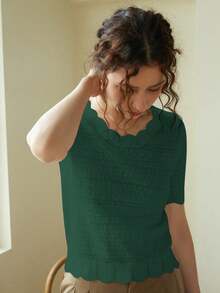 Knit Mix Chemise élégante pour femme, col rond avec bordure en dentelle distinctive, manches courtes ajustées et ajourées. Convient aux silhouettes petites. Couleur unie, style décontracté/professionnel. Top printemps/été dans une nuance de crème vintage subtile. Idéal pour la rentrée scolaire ou les vacances décontractées comme Noël, Thanksgiving et Nouvel An. - Vert - Voir 5