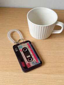 复古磁带造型卡套，滑动式设计，配有防丢挂绳，坚固耐用，可收纳学生证/公交卡/其他卡片，复古怀旧风格，防震防刮，方便携带，通勤必备，复古爱好者的完美怀旧礼物 - 彩色 - 查看 5
