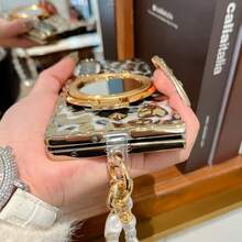 1pc Electroplated Gold Leopard Print Mirror Phone Case, Fashionable & Cute Phone Protective Cover With Unique Creative Design, Suitable Compatible With Samsung Galaxy Z Fold 7, Galaxy Z Fold 6, Galaxy Z Flip7, Galaxy Z Flip 7 FE, Galaxy Z Flip6, Galaxy Z Flip5, Galaxy Z Flip4/3 - Multicolor - View 5