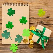 100pcs Clover Sequin Confetti, Shiny Clover Confetti, Lucky Clover Paper Sequins For St. Patrick's Day, Glitter Clover Decorations, Suitable For Party And Holiday Decoration - Green - View 3