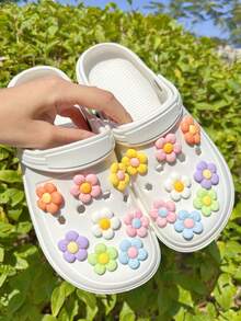 Set da 16 pezzi di decorazioni floreali colorate per scarpe, adatte per scarpe con fori, scarpe da giardino, scarpe da spiaggia, accessori fai-da-te, fermagli a forma di fiore per scarpe - Multicolore - Visualizzare 3