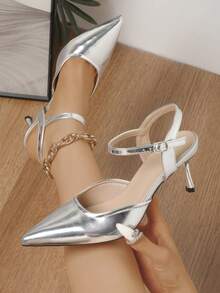 Sandalias con anillo para el dedo del pie, Nuevo estilo 2026, tacón fino, elegantes tacones altos para pies pequeños - Plateado - Ver 1