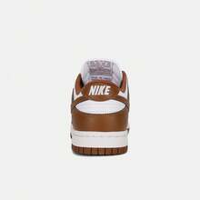 耐克女士 W NIKE DUNK LOW 休闲运动鞋，低帮 IM6572-101 - 棕色 - 查看 4