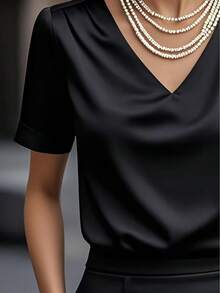 1 pieza Blusa de mujer de unicolor de satén con cuello en V y manga corta, elegante y de moda para uso diario, oficina, hogar, citas, primavera/verano casual - Negro - Ver 2
