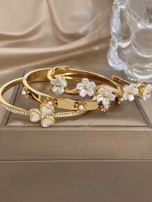 Bộ vòng tay mạ vàng 18K sang trọng, thanh lịch hình hoa bốn lá đính đá Zirconia, trang sức nghệ thuật dành cho nữ, thích hợp cho Lễ Tình nhân, Tiệc tùng, Dạ hội, Hàng ngày, Hẹn hò, Lễ hội Mardi Gras, Năm mới, Đám cưới, Đi biển, Giáng sinh, Kỷ niệm, Quà tặng thanh lịch cho mẹ, Trang sức Boho, Quà sinh nhật, Quà tặng cho phù dâu - Nhiều màu - Xem 5