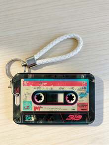 Bao đựng thẻ thiết kế băng cassette cổ điển với cơ chế trượt, dây đeo chống thất lạc, hộp đựng thẻ ID chắc chắn, túi đựng thẻ kiểu cổ điển hoài cổ với lớp bảo vệ, phù hợp với thẻ học sinh/thẻ xe buýt/thẻ thông thường, hộp đựng thẻ chống sốc và chống trầy xước. - Nhiều màu - Xem 2