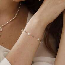 Simple Freshwater Pearl Adjustable Temperament Bracelet For Brides, Wedding Jewelry, Bridesmaid Gifts - White - View 2