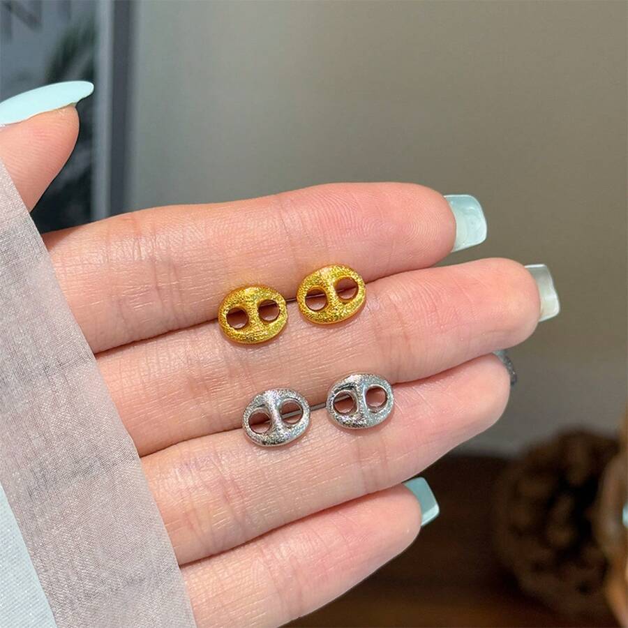 Two Pieces Of Brushed Small Hollow Pig Nose Earrings - Phiên bản vàng - Xem 1