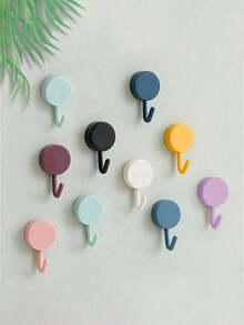 سلة قمامة قابلة للطي مثبتة على الحائط، سلة قمامة معلقة على باب الخزانة، سلة قمامة معلقة في المطبخ، سلة قمامة بلاستيكية مع لوح خلفي/خطاف، سلة ورق مثبتة على الحائط من البولي بروبلين، سلة قمامة قابلة للطي للمطبخ والحمام، سلة قمامة معلقة في خزانة المطبخ بالوعة، مناسبة للسيارة والمطبخ والمنزل والسكن الجامعي والديكور المنزلي والمستلزمات المنزلية والأساسيات للشقة - رمادي - مشاهدة 11