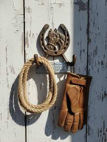 1个复古铁艺马头壁钩，做旧乡村风格，配有安装螺丝，坚固耐用，可悬挂外套、钥匙、毛巾、帽子，农舍风格家居装饰，是室内和玄关的理想节日礼物。 - 彩色 - 查看 4