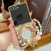 1pc Electroplated Gold Leopard Print Mirror Phone Case, Fashionable & Cute Phone Protective Cover With Unique Creative Design, Suitable Compatible With Samsung Galaxy Z Fold 7, Galaxy Z Fold 6, Galaxy Z Flip7, Galaxy Z Flip 7 FE, Galaxy Z Flip6, Galaxy Z Flip5, Galaxy Z Flip4/3 - Multicolor - View 15
