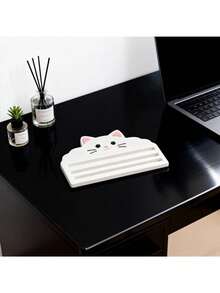 猫粮挤压器 - 高效挤出袋装猫粮，亦可用作牙膏挤压器，最大限度利用剩余量，确保零浪费。专为注重清洁喂食和操作便捷的猫主人设计。这款挤压器适用于各种猫粮袋，易于清洁，保持卫生，亦可用作浴室牙膏清洁剂。 - 多色 - 查看 9