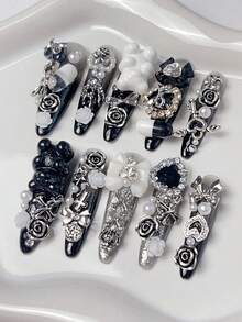 10片装哥特奢华独特银色渐变闪粉美甲贴片，骷髅、金属兔、玫瑰、十字架、蝴蝶结、珍珠、泰迪熊朋克金属Y2K美甲，黑色渐变亮面全覆盖假指甲，适合女性和女孩万圣节、化装舞会、派对、音乐节、角色扮演、洛丽塔等场合，绝佳的DIY美甲礼物美甲用品 - 黑與白 - 查看 4