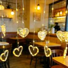 USB供电LED心形仙女灯串，适用于新年、情人节、母亲节、家居、派对装饰，可放置于卧室、客厅、阳台等场所。