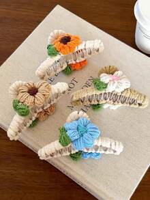 1pc Elegant Knitted Floral Hair Clip, High-Quality Hair Claw Suitable For Daily Wear, Casual, Party, Commute, Vacation, Face Washing, Makeup, Outfit Matching, Autumn/Winter Claw Clips Winter Hair Accessories Casual Hair Clutch Flower Hair Clip - Multicolor - View 8