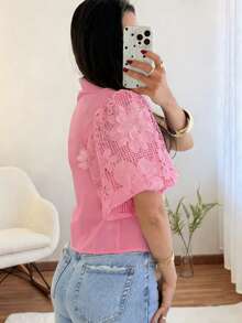 Solstice Apparel 刺绣花卉镂空领衬衫，粉色女士夏季衬衫，适合休闲、通勤、早午餐、花园穿着 - 粉色 - 查看 5