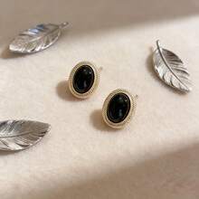 1 Pair Black Agate Oval Metal Stud Earrings Valentine's Day Date Retro Hepburn Style Temperament Earrings - Gold - View 8