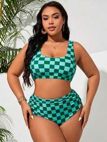 Fresh Green And White Gingham Plus-Size Bikini Set.High-Waisted Bikini Bottoms With Tailored Cut Slim And Flatter Your Figure. A  And Sexy Swimwear Piece For Women, It's A Beachside Essential. - 綠色 - 查看 5