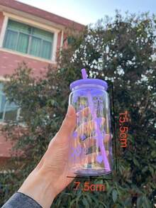 1个16盎司（约473毫升）塑料水瓶，印有蝴蝶结图案，配有可重复使用的彩色吸管，非常适合盛装冰块、果汁、咖啡、水，是送给姐妹和朋友的绝佳礼物。多种颜色可选，可用作车载水杯、办公室咖啡杯、日常水瓶，也是情人节礼物。 - 彩色 - 查看 4