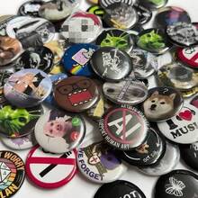10/20/30枚随机44毫米/1.7英寸可爱徽章别针，时尚配饰纽扣装饰工艺新奇徽章别针，适用于背包、手提包、吊坠和服装装饰 - 彩色 - 查看 9