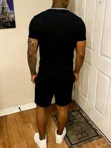 男士夏季时尚金色米兰短袖T恤和短裤两件套休闲装 - 黑色 - 查看 2