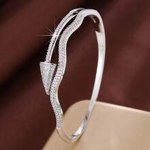 1pc Fashionable Women Bracelet With Artificial Zirconia Stones In Arrow Circle Design - Multicolor - View 10