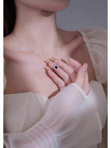 2026 Explosive Sweet And Simple Clover Necklace Women's Versatile Stainless Steel Necklace Versatile Clavicle Chain Necklace - Four-leaf Clover - View 6