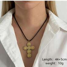 一件式圣母蜡绳项链 - 镶钻十字架多奖章 + 圆形奖章吊坠，宗教风格叠戴项链，适合女士日常佩戴。 - 蠟繩宗教項鍊 - 查看 5