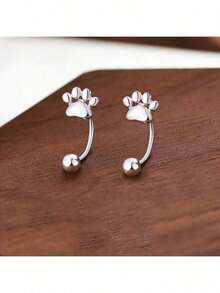 A Pair Of Silver Cat Paw Shaped Earrings, Stylish And Uniquely Designed, Suitable For Everyday Wear And Parties, The Perfect Gift. - 銀色 - 查看 2