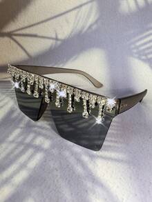 SSPV 1 Peça Óculos da Moda Femininos com Armação Rosa, Parte Superior Plana, Strass e Borla, Adequado para Festas, Fantasias, Decorado com Diamantes e Cristais, Armação Rosa, Óculos da Moda Luxuosos de Festa de Feriado Estilo Y2K, Adequado para Praia, Festas Temáticas (Acompanha Pano de Limpeza) - corrente de strass com pingente decorativo - Visão 19